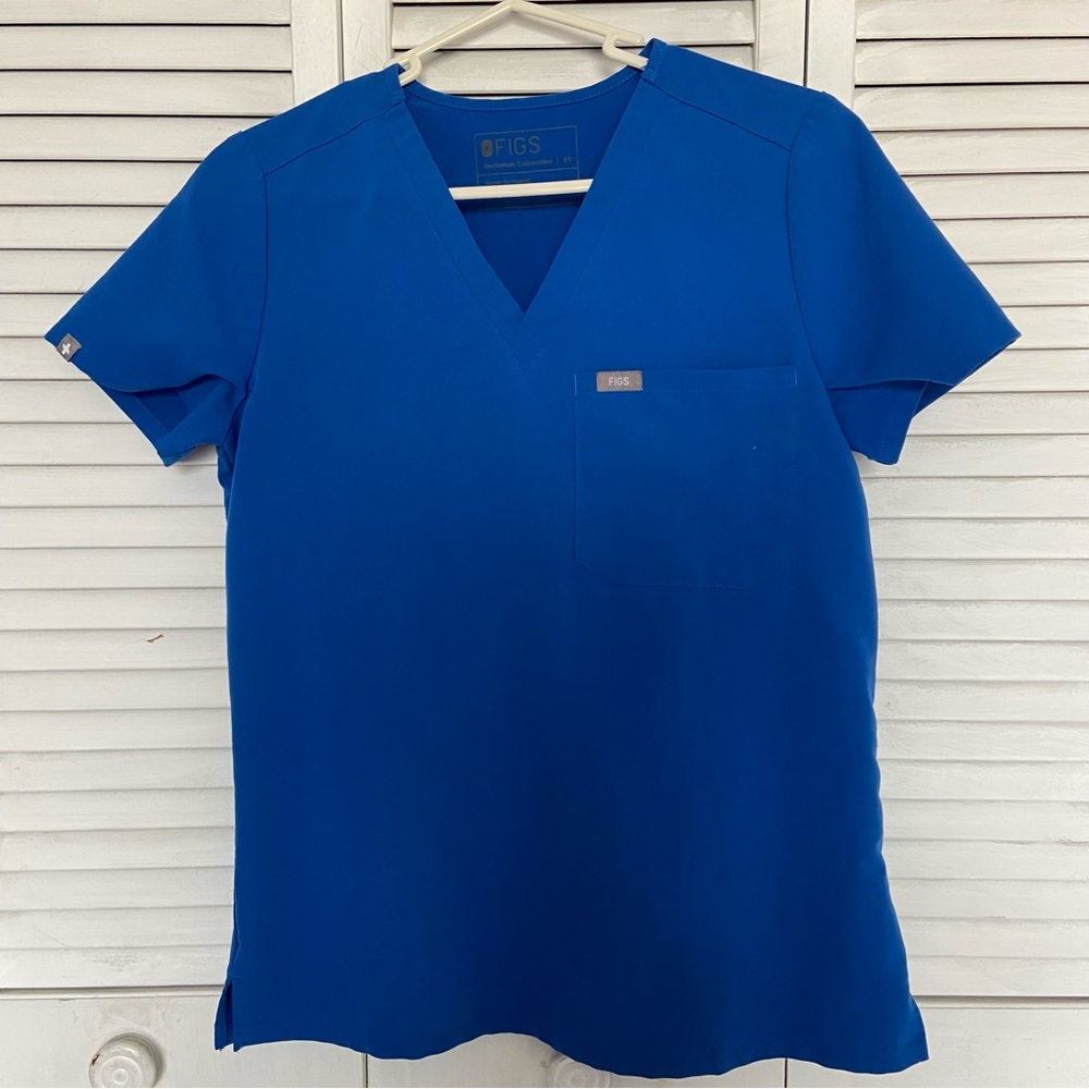Figs electric blue scrub top XS